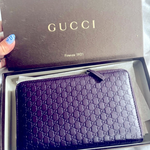 GUCCI Microguccissima Zippy Wallet in Purple and Silver Hardwear - Picture 8 of 16